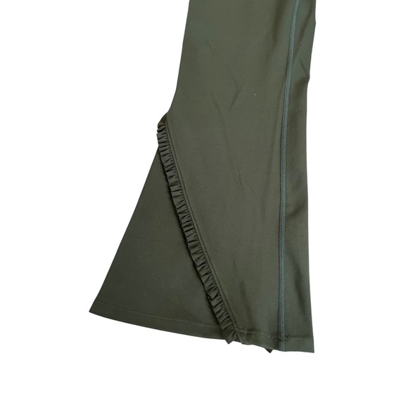 Halara High Waisted Flared Leggings Olive Green Ruffled Hem Athleisure XS - Picture 2 of 8